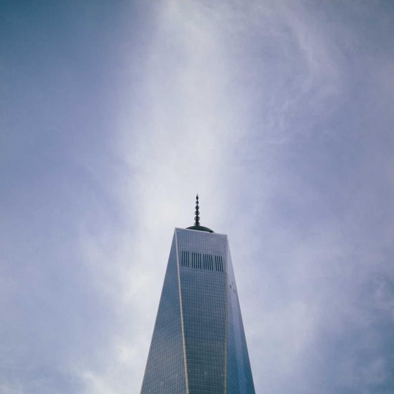 El sueño de la razon produce monstruos. (The sleep of reason produces monsters.)